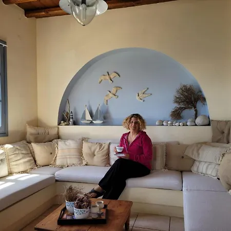 Cycladic Cozy For5